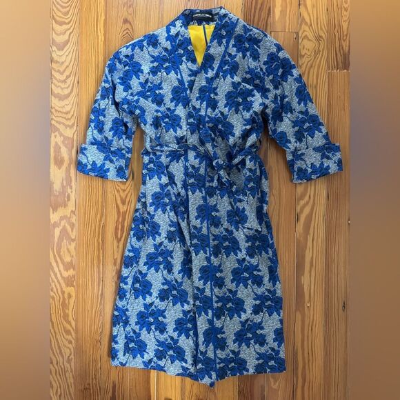 Gabrielle Union Jacquard Robe - Picture 2 of 8